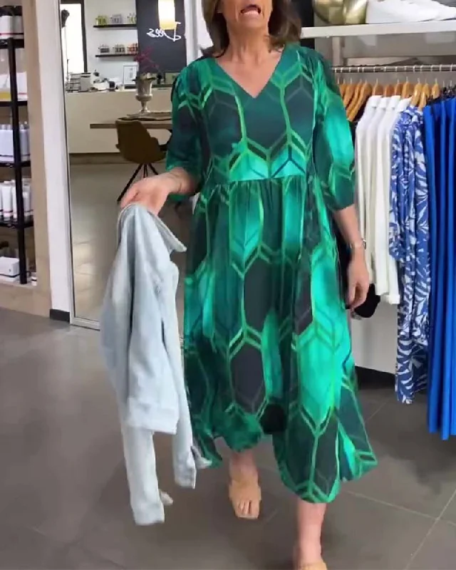 Three-quarter sleeves V-neck printed dress Short unclassified dresses