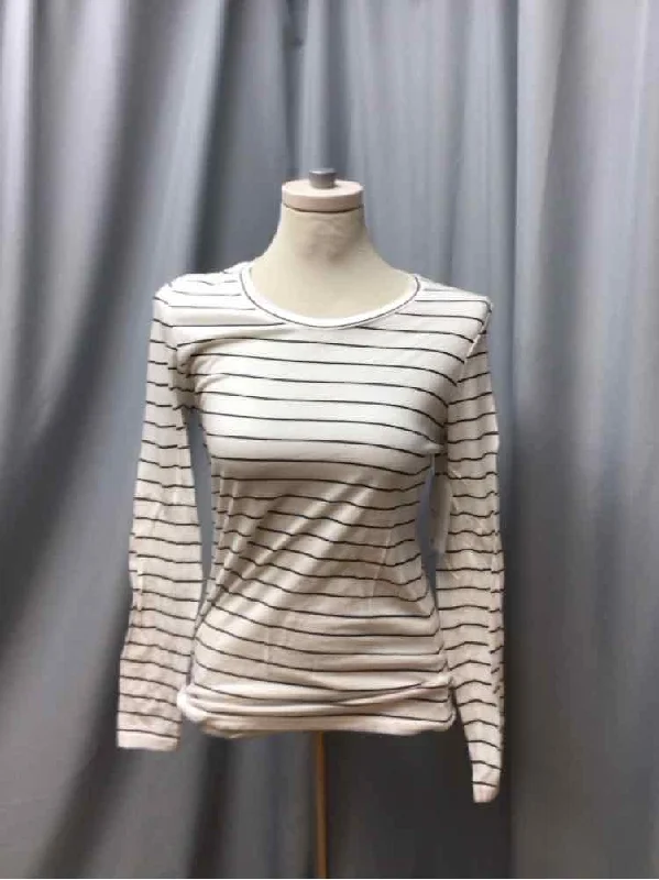NORDSTROM SIZE SMALL Ladies TOP